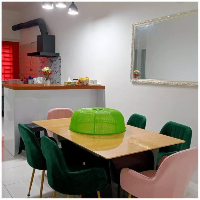 Homestay Ibu 이포 외부 사진